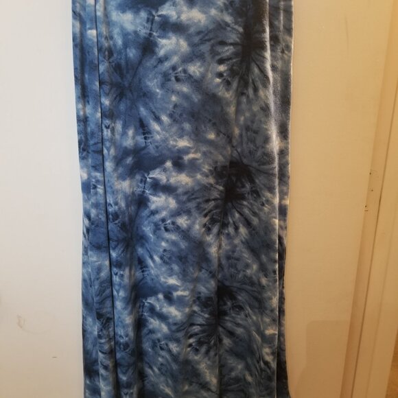 Lily Rose Blue Tie Dye Maxi Skirt - Large - Picture 2 of 2